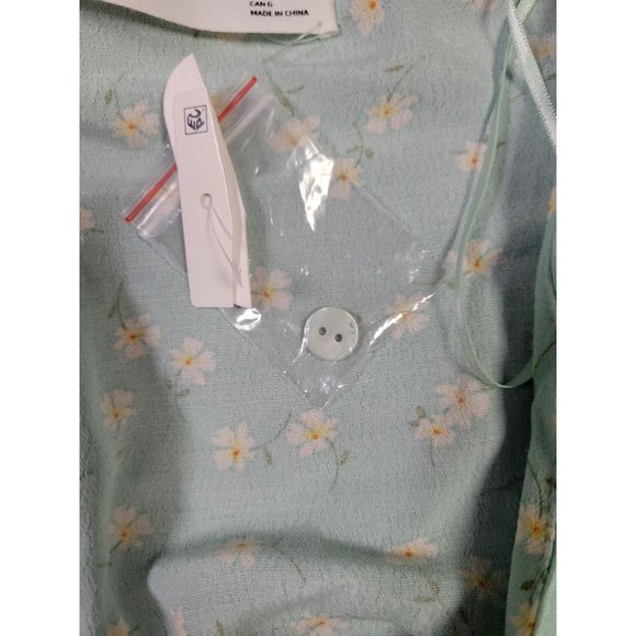 NWOT Elodie Fit and Flare Dress, Mint Green with White Flowers, Large - Picture 6 of 8